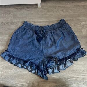 Women's Blue Ruffle Hem Shorts